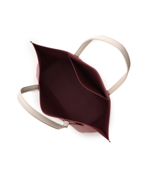 COLORS & chouette（カラーズアンドシュエット）の「配色トートバッグ（トートバッグ・レディース・ライトブルー/ブラック/グレー/ピンク/レッド/ベージュ/キャメル/カーキ/ネイビー・FREE）」の16枚目の写真