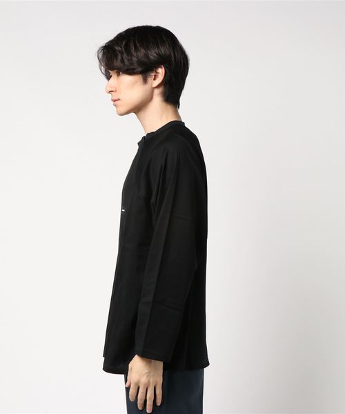 SYU.HOMME/FEMM（シュウ）の「【SYU.】KOWASERU ロングスリーブティーシャツ/H19aw-03（Tシャツ/カットソー・メンズ・ホワイト/ブラック/サックスブルー・1/2）」の5枚目の写真