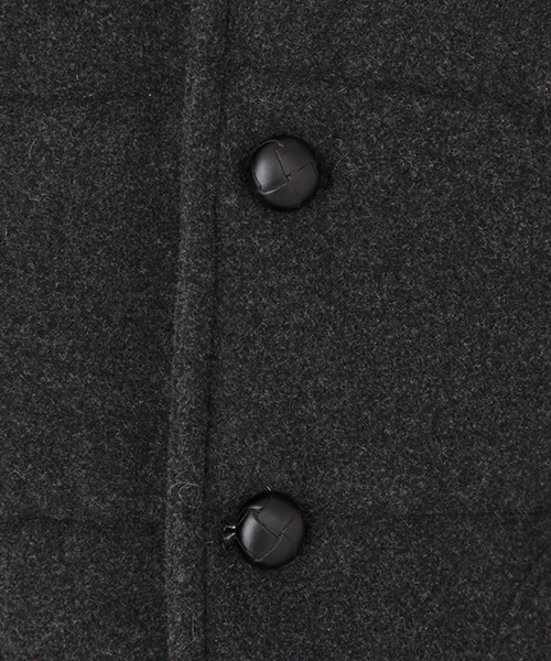 Ray BEAMS（レイビームス）の「DANTON×Ray BEAMS / 別注 モッサダウンジャケット（ダウンジャケット/コート・レディース・チャコールグレー/キャメル/ネイビー・36/34）」の8枚目の写真