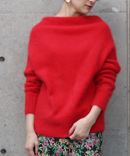 新品未使用❣️定価2.2万円 Liesse ラクーンボートネックプルオーバーニット Liesse（リエス）の「ラクーンボートネックプルオーバー（ニット