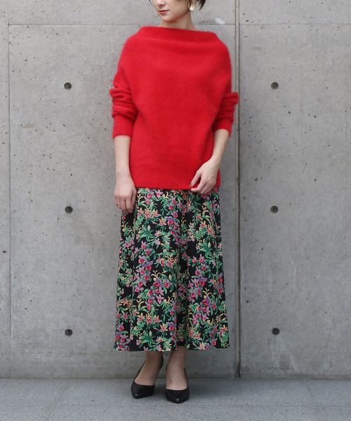 新品未使用❣️定価2.2万円 Liesse ラクーンボートネックプルオーバーニット Liesse（リエス）の「ラクーンボートネックプルオーバー（ニット