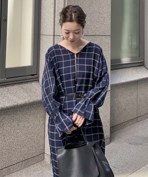 KOBE LETTUCE（コウベレタス）の「キャンディスリーブドルマンワンピース（ワンピース・レディース・ブラウン系その他/ブルー系その他/グレイッシュベージュ/レッド/ブラウン/カーキ/ブラック/オレンジ/ピンク系その他/イエロー系その他・M/S）」の13枚目の写真