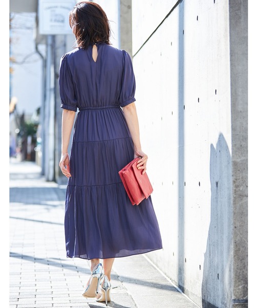 &. NOSTALGIA（アンドドットノスタルジア）の「スタンドネック