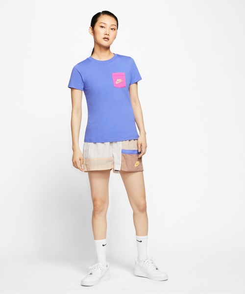 NIKE（ナイキ）の「ナイキ NIKE ウィメンズ アイコン クラッシュ Tシャツ（Tシャツ/カットソー・レディース・パープル/ブラック×ピンク・S/M/L/XL）」の8枚目の写真