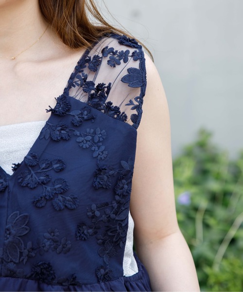 flower（フラワー）の「ボタニカルビスチェ（タンクトップ・レディース・ベージュ/ネイビー・FREE）」の13枚目の写真