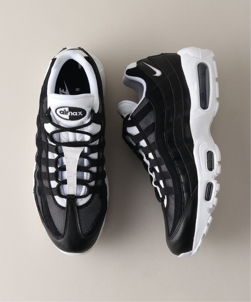 NIKE（ナイキ）の「【NIKE / ナイキ】Air Max 95 / エアマックス 95（スニーカー・メンズ・ホワイト/ブラック・26cm/27cm/28cm）」の2枚目の写真
