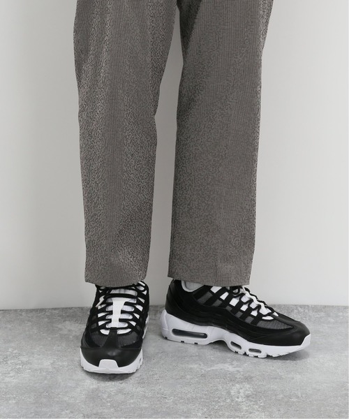 NIKE（ナイキ）の「【NIKE / ナイキ】Air Max 95 / エアマックス 95（スニーカー・メンズ・ホワイト/ブラック・26cm/27cm/28cm）」の6枚目の写真