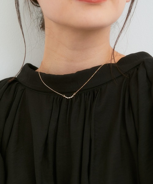 VIS（ビス）の「さり気なく女性らしさをプラス。ビジューモチーフペンダント（ネックレス・レディース・ゴールド/ゴールド系その他/その他1/ゴールド系その他2/その他2/その他3/その他/ホワイト・FREE）」の16枚目の写真