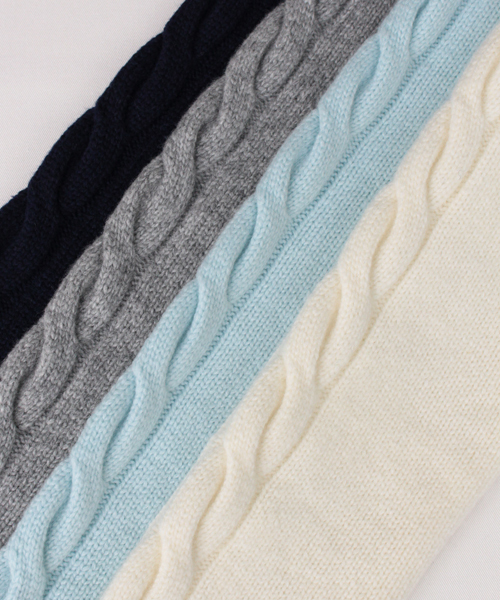 BEAUTY&YOUTH UNITED ARROWS(ビューティーアンドユースユナイテッドアローズ)の「BYBC ∵3Gケーブルクルーネックニット◆(ニット/セーター・レディース・ホワイト/グレー/ネイビー/ライトブルー/コバルトブルー・FREE)」の9枚目の写真