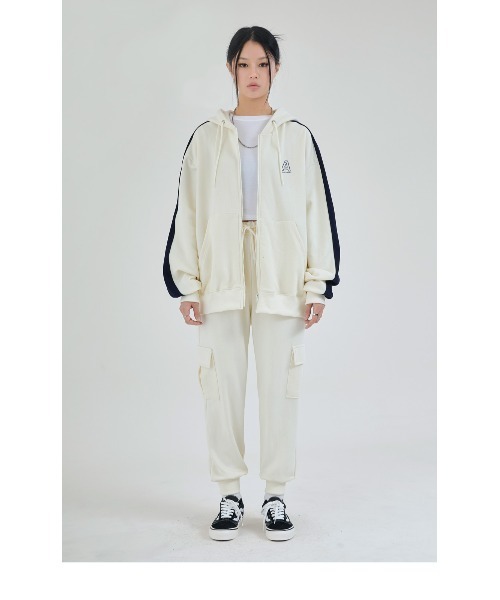 ACOVER（オコボ）の「A'GEM/9 × .kom『ACOVER/オコボ』EARTH