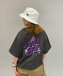 【ムラサキスポーツ別注】SANTACRUZ/サンタクルーズ クロップド丈 バックプリント ゼブラ柄ロゴTシャツ 502211434