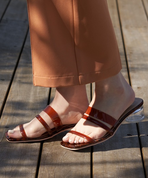 Chico（チコ）の「【WEB限定/XLサイズあり】クリアベルトサークルヒールサンダル/クリアヒール（サンダル・レディース・ミント/ブラウン/クリア・MEDIUM/X-LARGE/LARGE/SMALL）」の6枚目の写真