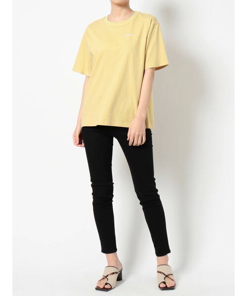 MURUA（ムルーア）の「【MURUA×217..NINA】フラワーシューティングTシャツ（Tシャツ/カットソー・レディース・ホワイト/イエロー・FREE）」の13枚目の写真