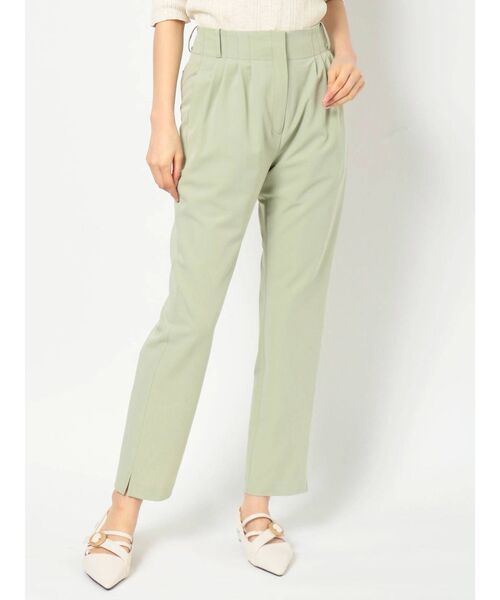 MURUA（ムルーア）の「ウエストタックテーパードパンツ（その他パンツ・レディース・ライトグリーン/ベージュ/ブラック・2/1）」の18枚目の写真