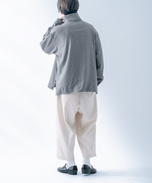 epnok（エプノック）の「サイドスリットフライトシャツ（シャツ/ブラウス・メンズ・ベージュ/ダークグレー/キャメル・SMALL/MEDIUM/LARGE）」の6枚目の写真