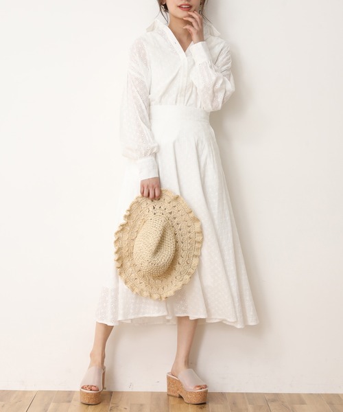 one after another NICE CLAUP（ワンアフターアナザーナイスクラップ）の「【Web限定】シャツ×フレアスカートセットアップ（ワンピース・レディース・オフホワイト/ブラック系その他/ブルー系その他/パープル・FREE）」の2枚目の写真