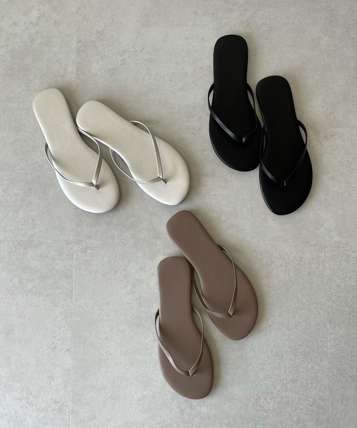 y/m by misato（イムバイミサト）の「トングサンダル（サンダル・レディース・シルバー/ベージュ/ブラック・LARGE/MEDIUM）」の4枚目の写真
