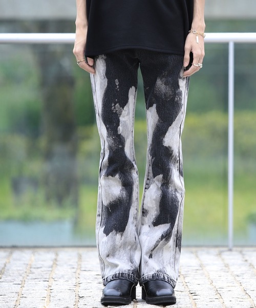 G.O.C（ジーオーシー）の「ケミカルブリーチフレアデニムパンツ（デニムパンツ・メンズ・ブラック/ブルー・MEDIUM/LARGE）」の5枚目の写真