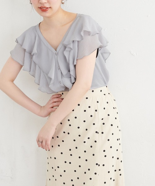 natural couture（ナチュラルクチュール）の「ふんわりラッフルデザインブラウス（シャツ/ブラウス・レディース・ブラック/その他1/その他2/オフホワイト/ライトグレー・FREE）」の19枚目の写真