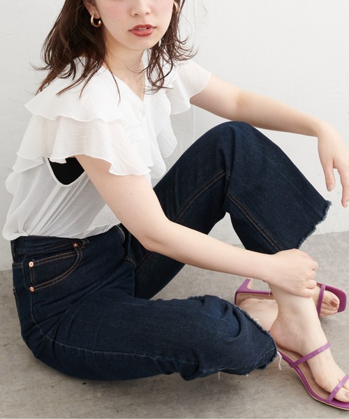 natural couture(ナチュラルクチュール)の「ふんわりラッフルデザインブラウス(シャツ/ブラウス・レディース・ブラック/その他1/その他2/オフホワイト/ライトグレー・FREE)」の6枚目の写真