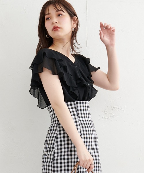 natural couture（ナチュラルクチュール）の「ふんわりラッフルデザインブラウス（シャツ/ブラウス・レディース・ブラック/その他1/その他2/オフホワイト/ライトグレー・FREE）」の15枚目の写真