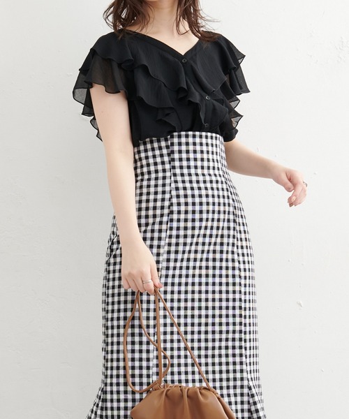 natural couture（ナチュラルクチュール）の「ふんわりラッフルデザインブラウス（シャツ/ブラウス・レディース・ブラック/その他1/その他2/オフホワイト/ライトグレー・FREE）」の16枚目の写真