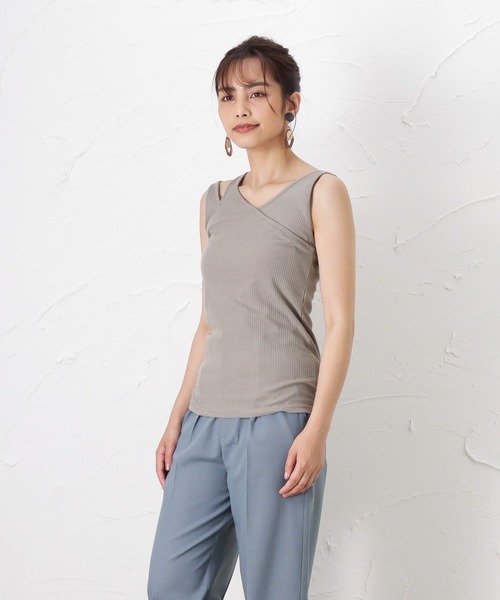 Howdy Marie（ハウディ―マリー）の「アシンメトリーデザイン タンクトップ（タンクトップ・レディース・アイボリー/グレー/ブラウン・フリー）」の6枚目の写真