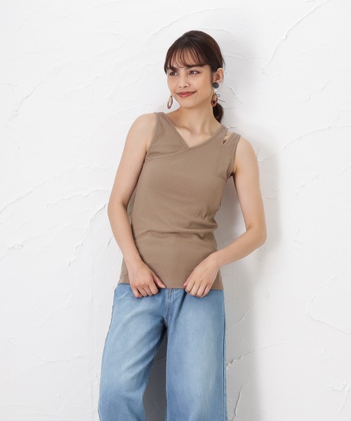 Howdy Marie（ハウディ―マリー）の「アシンメトリーデザイン タンクトップ（タンクトップ・レディース・アイボリー/グレー/ブラウン・フリー）」の17枚目の写真