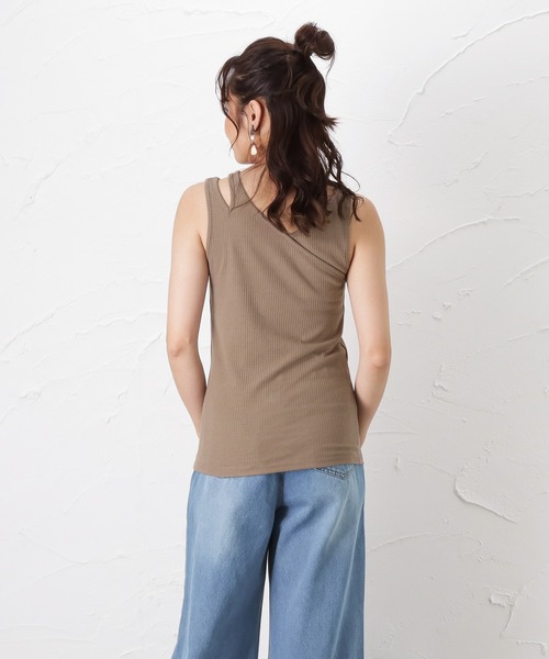 Howdy Marie（ハウディ―マリー）の「アシンメトリーデザイン タンクトップ（タンクトップ・レディース・アイボリー/グレー/ブラウン・フリー）」の22枚目の写真