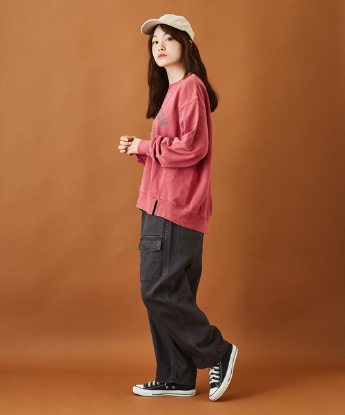 CUBE SUGAR（キューブシュガー）の「スウェットピグメント染めクルーネックプルオーバー（スウェット・レディース・ピンク/ネイビー/ベージュ/グリーン・M）」の22枚目の写真