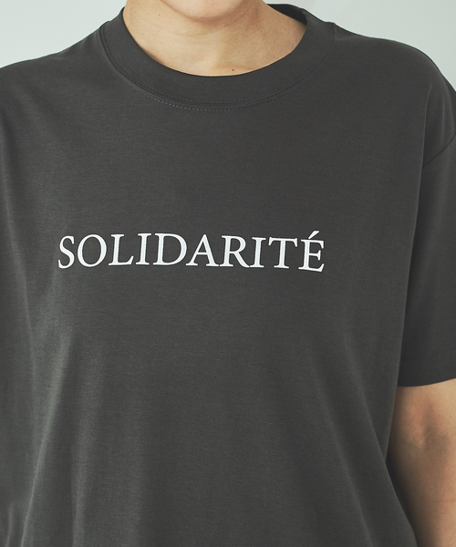 Rouge vif Anna（ルージュヴィフアンナ）の「フロントバックロゴTシャツ（Tシャツ/カットソー・レディース・ホワイト/スミクロ・フリー）」の11枚目の写真