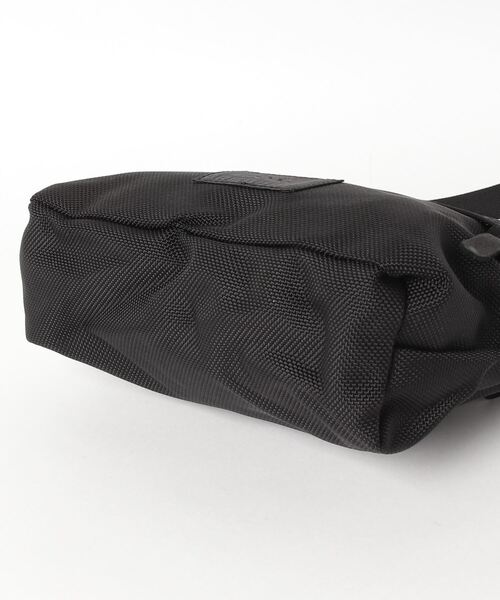 GREGORY（グレゴリー）の「ENVELOPE SHOULDER / エンベロップショルダー / コーデュラバリスティックブラック（ショルダーバッグ・メンズ・ブラック・FREE）」の3枚目の写真