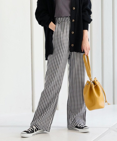 KOBE LETTUCE(コウベレタス)の「セミフレアスラックスパンツ(スラックス・レディース・ライトベージュ/グリーン/オレンジ/ダークブラウン/ブラック/チェック/ダークグリーン/グリーン系その他/その他/オレンジ系その他/ダークブルー/イエロー系その他/イエロー/ピンク/ライトオレンジ系/レッド・FREE/ショート/ONE SIZE)」の15枚目の写真