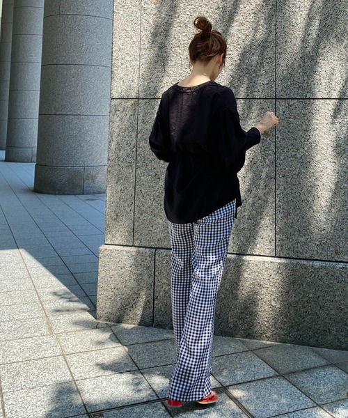 KOBE LETTUCE(コウベレタス)の「セミフレアスラックスパンツ(スラックス・レディース・ライトベージュ/グリーン/オレンジ/ダークブラウン/ブラック/チェック/ダークグリーン/グリーン系その他/その他/オレンジ系その他/ダークブルー/イエロー系その他/イエロー/ピンク/ライトオレンジ系/レッド・FREE/ショート/ONE SIZE)」の18枚目の写真