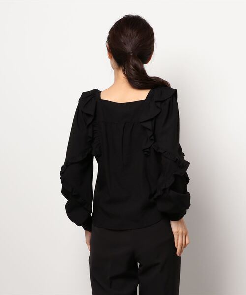 ENVYM(アンビー)の「ラッフルBlouse(シャツ/ブラウス・レディース・ゼブラ/ブラック・FREE)」の15枚目の写真