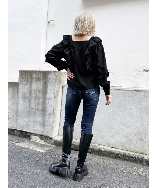 ENVYM(アンビー)の「ラッフルBlouse(シャツ/ブラウス・レディース・ゼブラ/ブラック・FREE)」の13枚目の写真