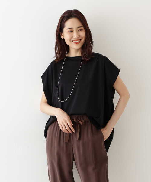 NATURAL BEAUTY BASIC（ナチュラルビューティーベーシック）の「オーガニックコットンショルダータックフォルムカットソー（Tシャツ/カットソー・レディース・ブラック/ベージュ/ラベンダー・MEDIUM）」の5枚目の写真