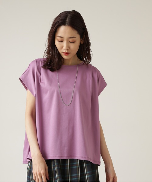 NATURAL BEAUTY BASIC（ナチュラルビューティーベーシック）の「オーガニックコットンショルダータックフォルムカットソー（Tシャツ/カットソー・レディース・ブラック/ベージュ/ラベンダー・MEDIUM）」の3枚目の写真