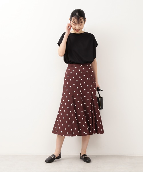 NATURAL BEAUTY BASIC（ナチュラルビューティーベーシック）の「オーガニックコットンショルダータックフォルムカットソー（Tシャツ/カットソー・レディース・ブラック/ベージュ/ラベンダー・MEDIUM）」の9枚目の写真