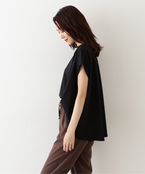 NATURAL BEAUTY BASIC（ナチュラルビューティーベーシック）の「オーガニックコットンショルダータックフォルムカットソー（Tシャツ/カットソー・レディース・ブラック/ベージュ/ラベンダー・MEDIUM）」の12枚目の写真
