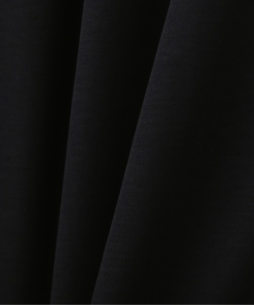 NATURAL BEAUTY BASIC（ナチュラルビューティーベーシック）の「オーガニックコットンショルダータックフォルムカットソー（Tシャツ/カットソー・レディース・ブラック/ベージュ/ラベンダー・MEDIUM）」の18枚目の写真