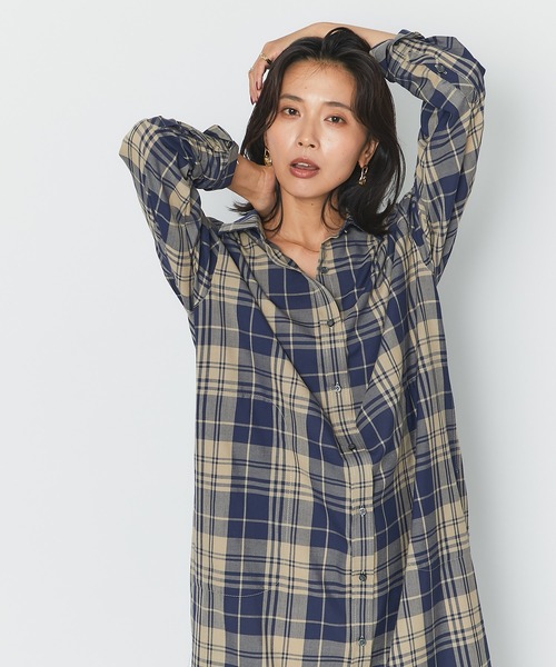 RIVE DROITE（リヴドロワ）の「着回しのできるデザインが魅力　チェックオーバーシャツワンピース（シャツワンピース・レディース・ネイビー/レッド・FREE）」の11枚目の写真