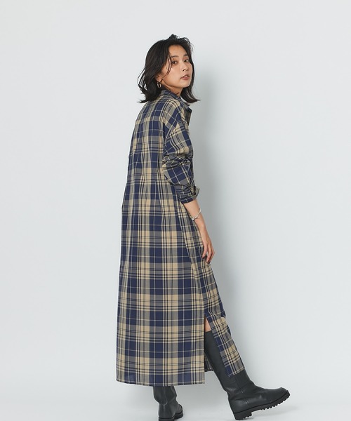 RIVE DROITE（リヴドロワ）の「着回しのできるデザインが魅力　チェックオーバーシャツワンピース（シャツワンピース・レディース・ネイビー/レッド・FREE）」の21枚目の写真