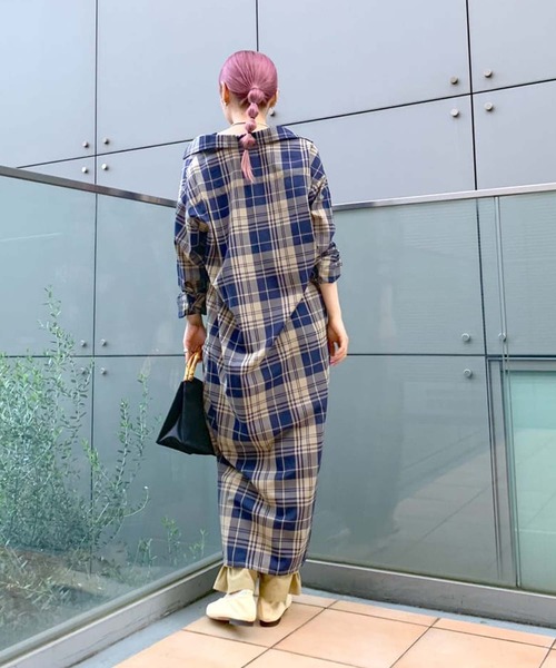 RIVE DROITE（リヴドロワ）の「着回しのできるデザインが魅力　チェックオーバーシャツワンピース（シャツワンピース・レディース・ネイビー/レッド・FREE）」の8枚目の写真