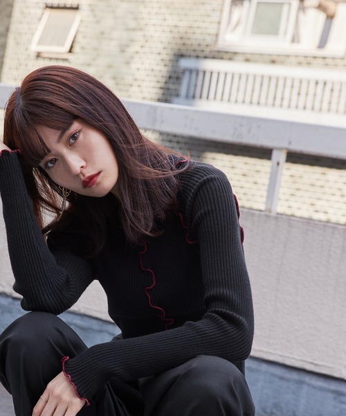 Keeepy(キーピー)の「【Keeepy】rib knit rolled edge pullover(ニット/セーター・レディース・ブラック/ブルー・FREE)」の7枚目の写真