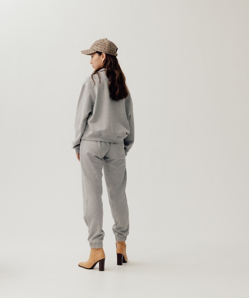 RANDEBOO(ランデブー)の「Zip sweat(スウェット・レディース・グレー/ネイビー・FREE)」の4枚目の写真