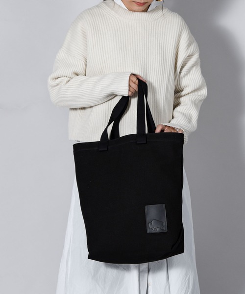 IL BISONTE(イルビゾンテ)の「【IL BISONTE/イルビゾンテ】キャンバストートバッグ(トートバッグ・レディース・ブラック/ネイビー・ONE SIZE)」の3枚目の写真