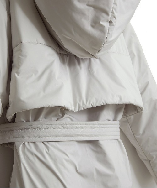 CASA FLINE（カーサフライン）の「中綿ボリュームショートコート