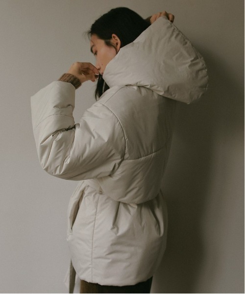 CASA FLINE（カーサフライン）の「中綿ボリュームショートコート