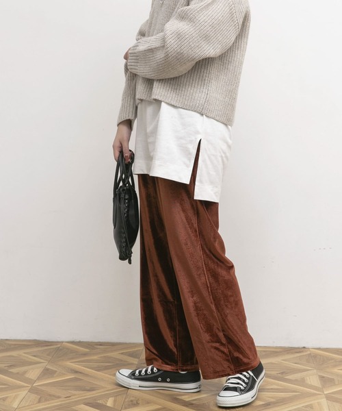 UR Lab.(アーバンリサーチラボ)の「オトナリラックスベロアパンツ(その他パンツ・レディース・チャコールグレー/ブラウン/ピンク・FREE)」の1枚目の写真
